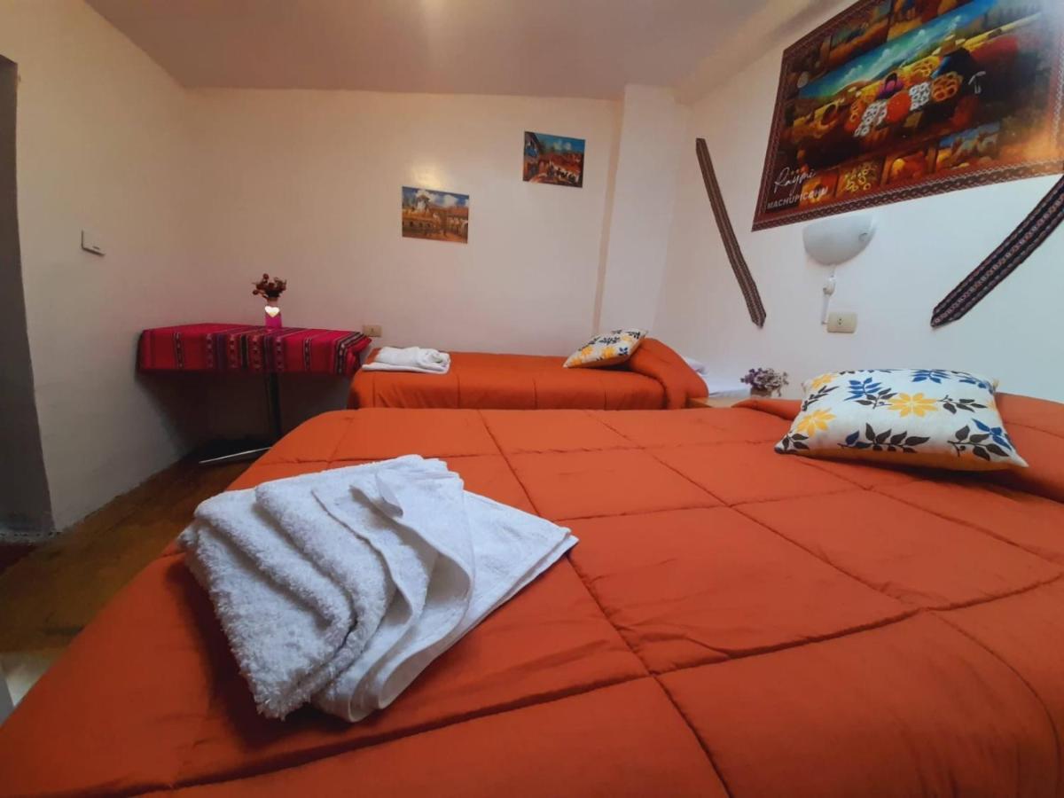 Hostal Raymi โอยานไตตามโบ ภายนอก รูปภาพ