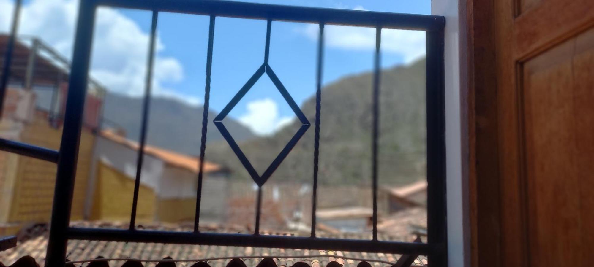 Hostal Raymi โอยานไตตามโบ ภายนอก รูปภาพ